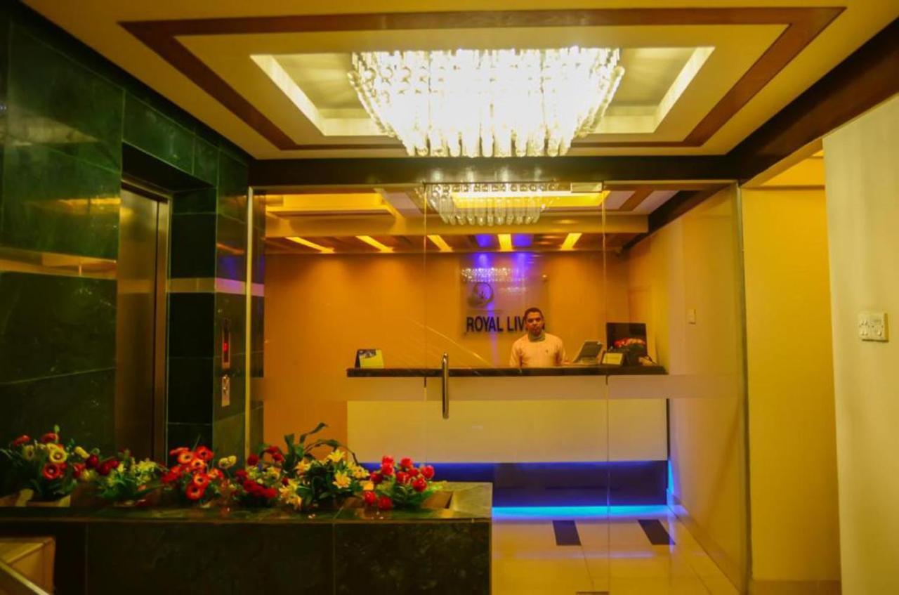 Hotel Royal Living Hotel & Suites Chittagong Bagian luar foto